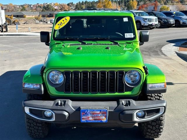 Used 2025 Jeep Gladiator Sport image 10
