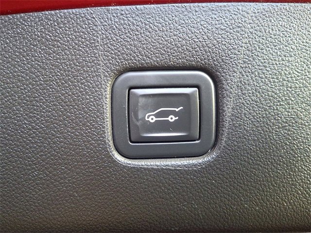 Used 2021 Chevrolet Blazer Premier w/ Driver Confidence II Package image 29