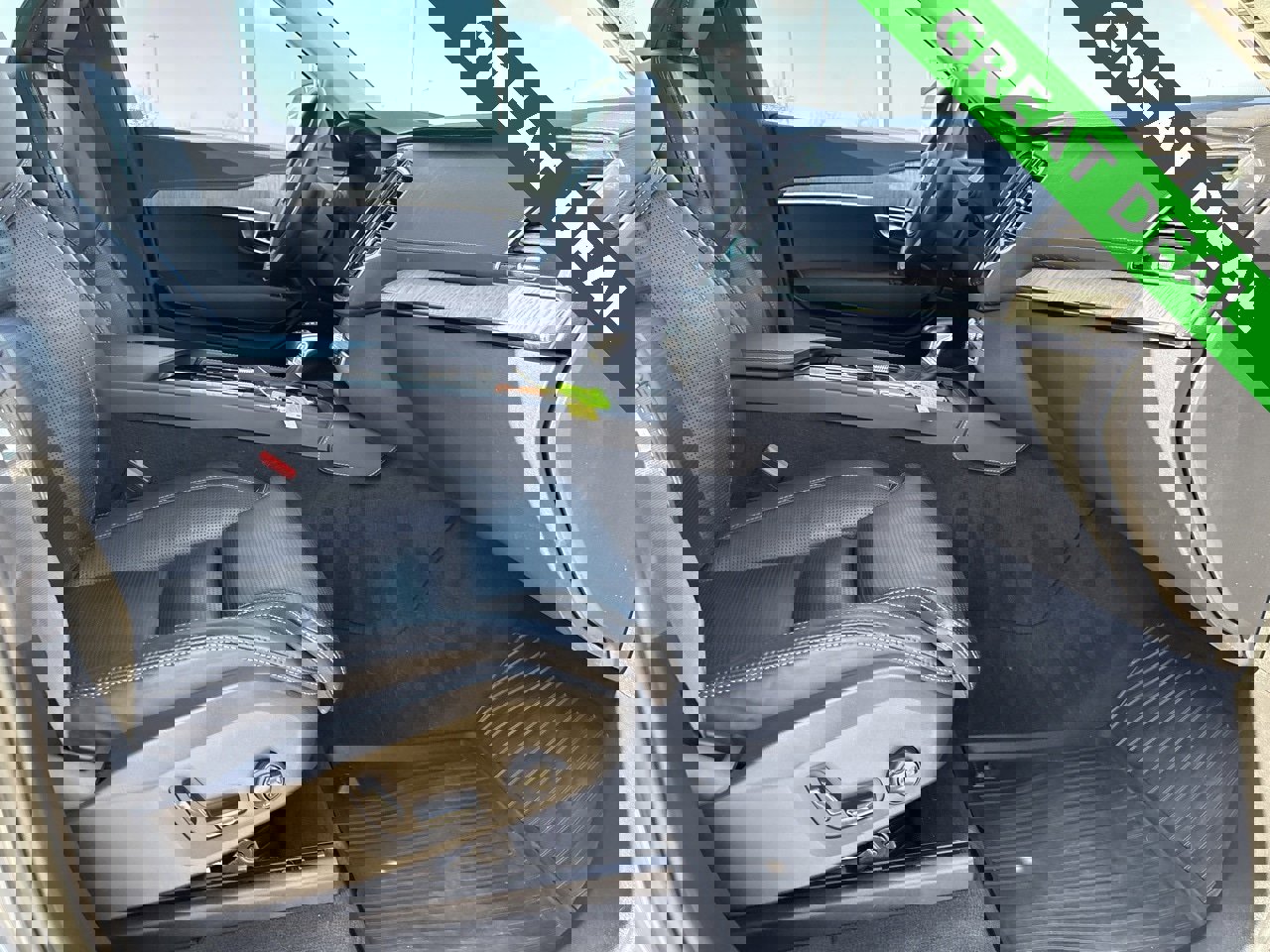 Used 2022 Volvo XC90 T6 Inscription w/ Advanced Package image 37