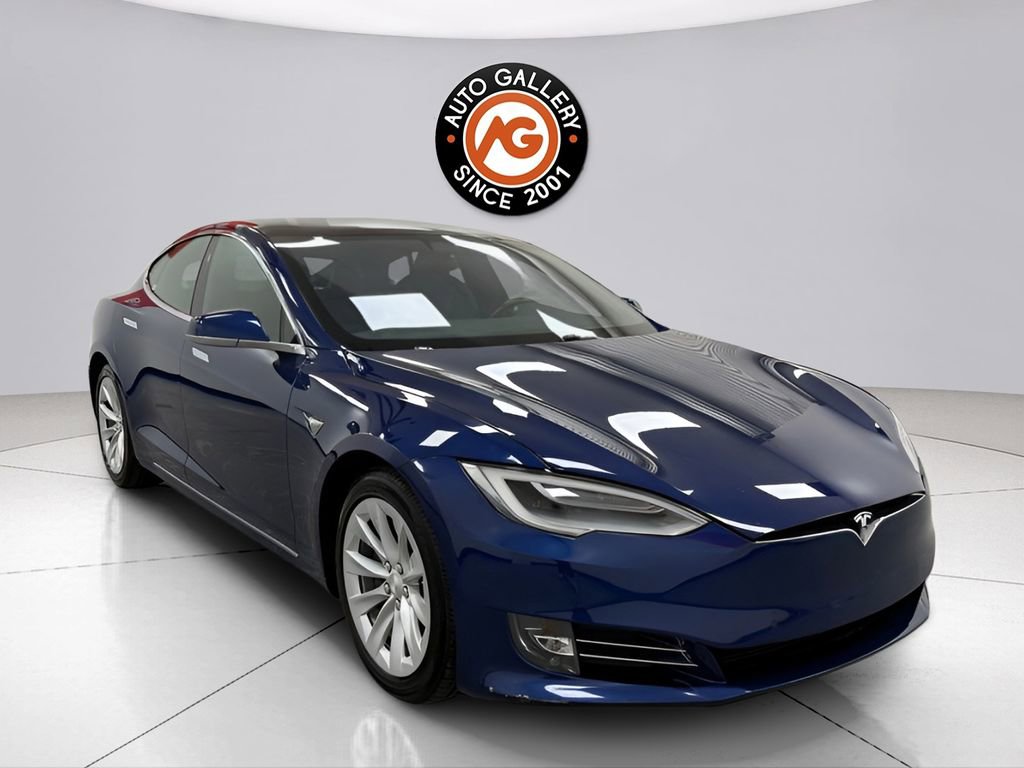 Used 2020 Tesla Model S Long Range image 1