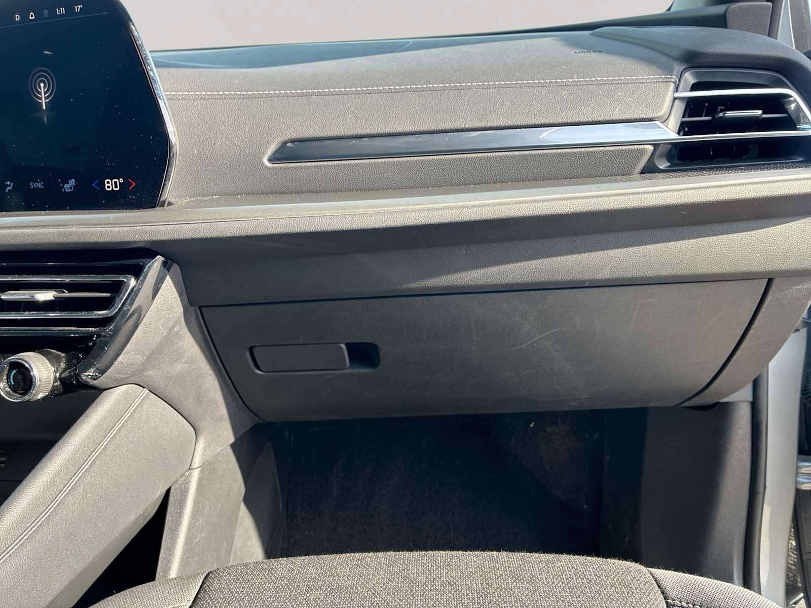 Certified 2024 Chevrolet Traverse LT w/ LPO, Floor Liner Package image 29