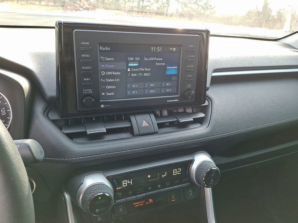 Used 2021 Toyota RAV4 XLE w/ Convenience Package AWD/4WD image 3