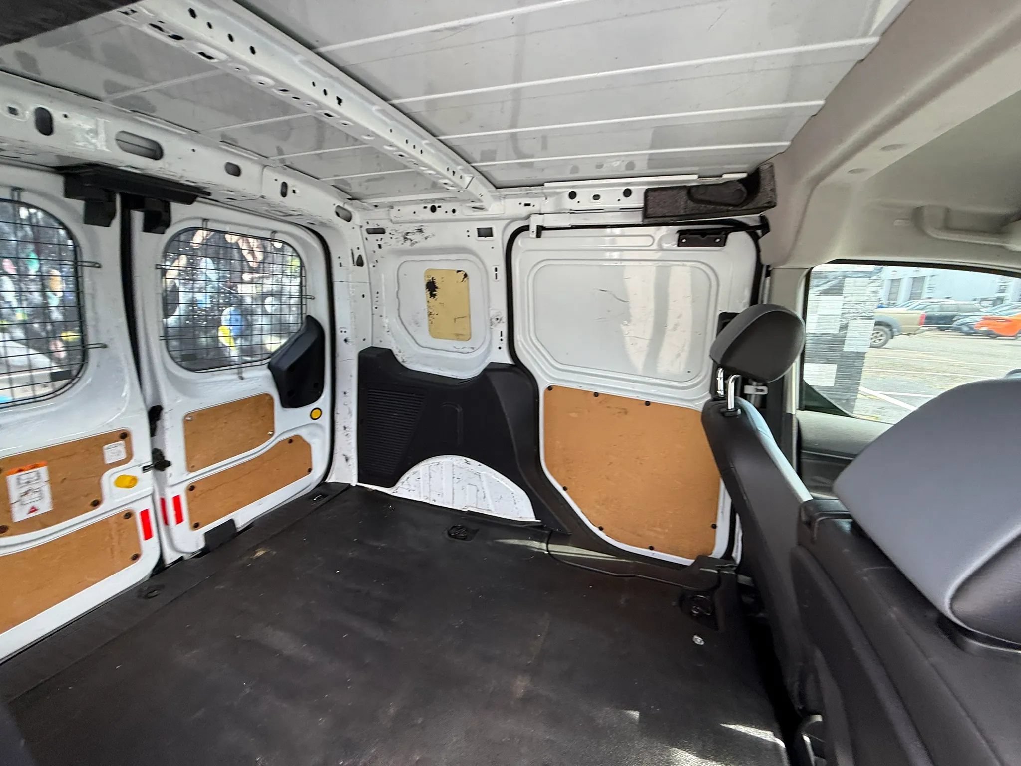 Used 2015 Ford Transit Connect XL FWD image 31