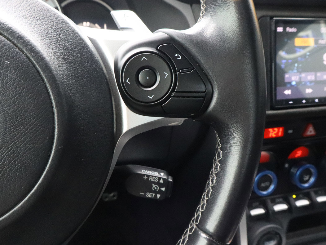 Used 2018 Toyota 86 RWD image 23