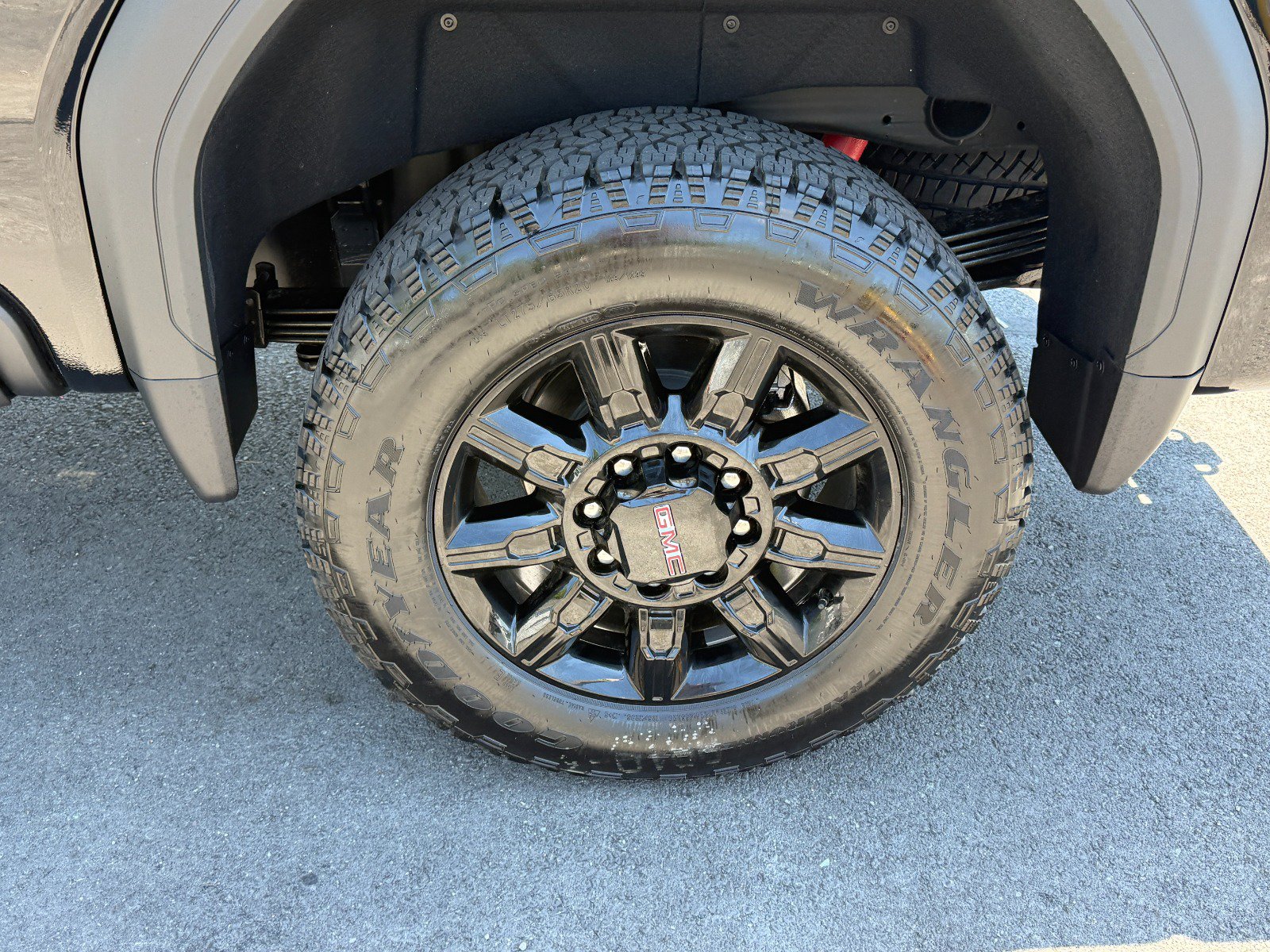 New 2026 GMC Sierra 2500 AT4 AWD/4WD image 10