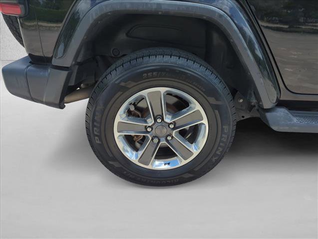 Used 2018 Jeep Wrangler Unlimited Sahara AWD/4WD image 29