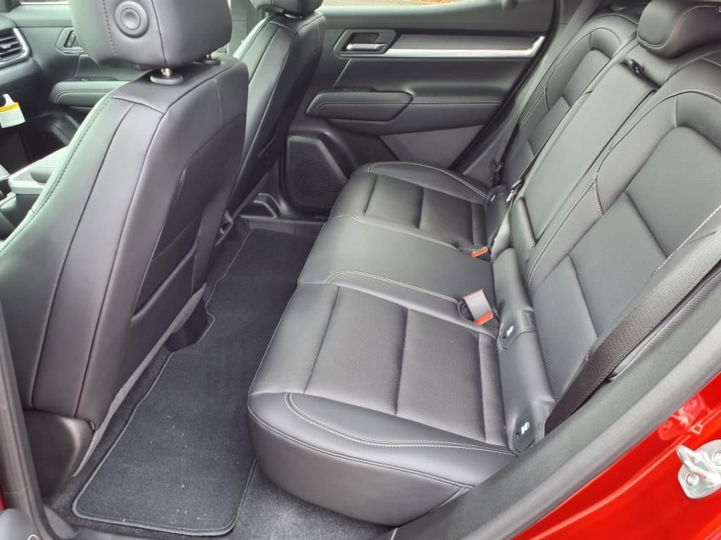 New 2026 GMC Terrain Elevation w/ Elevation Premium Package AWD/4WD image 5