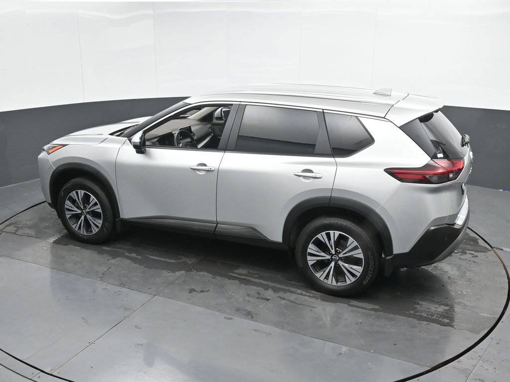 Used 2023 Nissan Rogue SV image 43