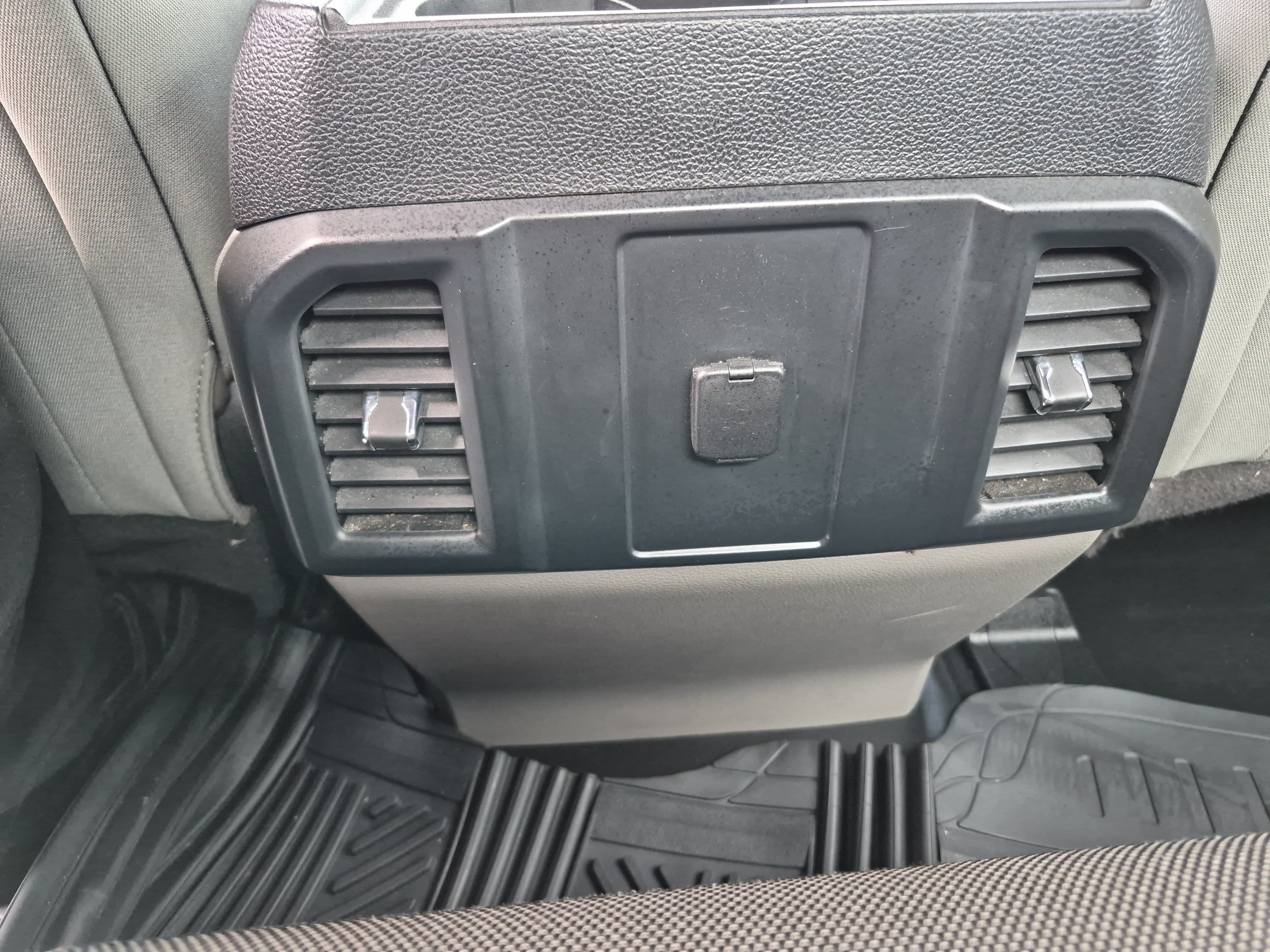 Used 2016 Ford F150 XL w/ Equipment Group 101A Mid RWD image 18