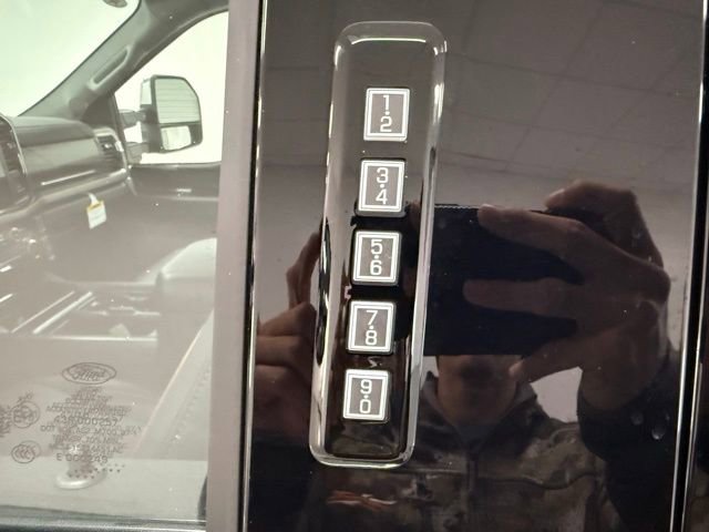 New 2026 Ford F350 Lariat w/ Lariat Ultimate Package image 10