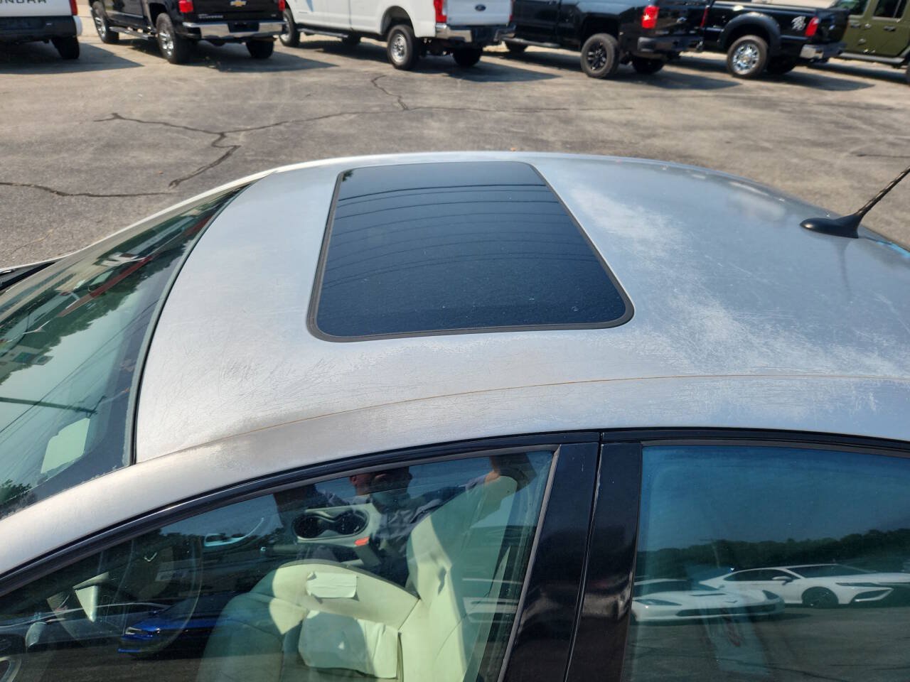 Used 2013 Dodge Dart Limited w/ Premium Group FWD image 9