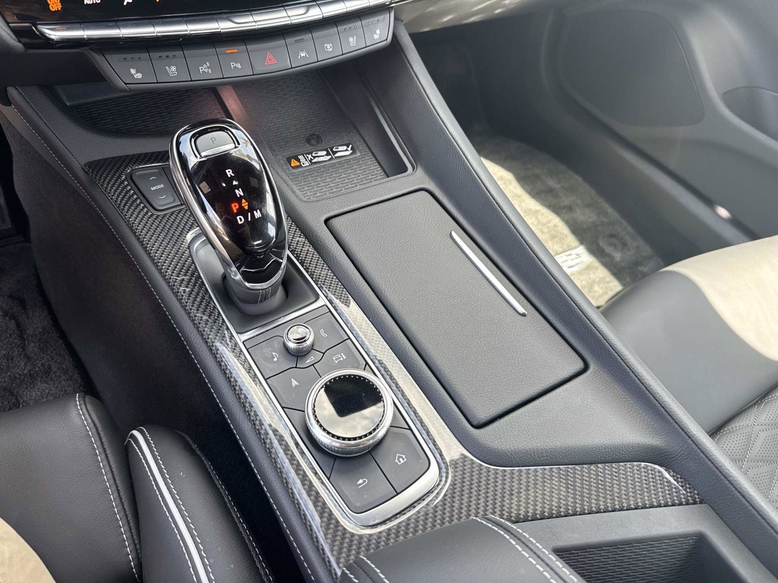 Used 2025 Cadillac CT5 V RWD image 24