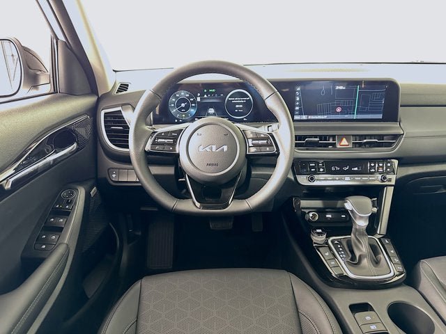 New 2026 Kia Seltos SX AWD/4WD image 26