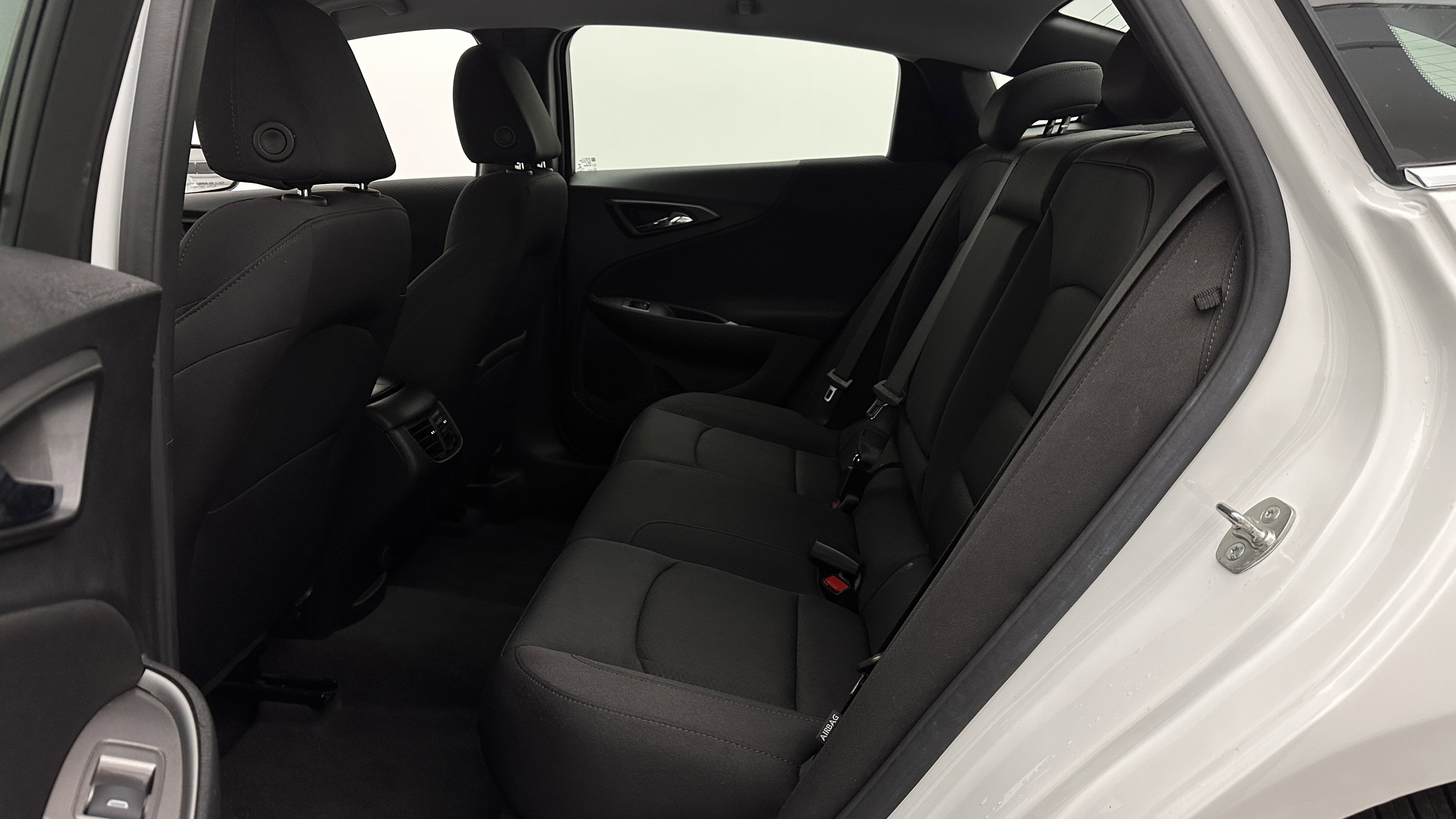 Used 2024 Chevrolet Malibu LT FWD image 23