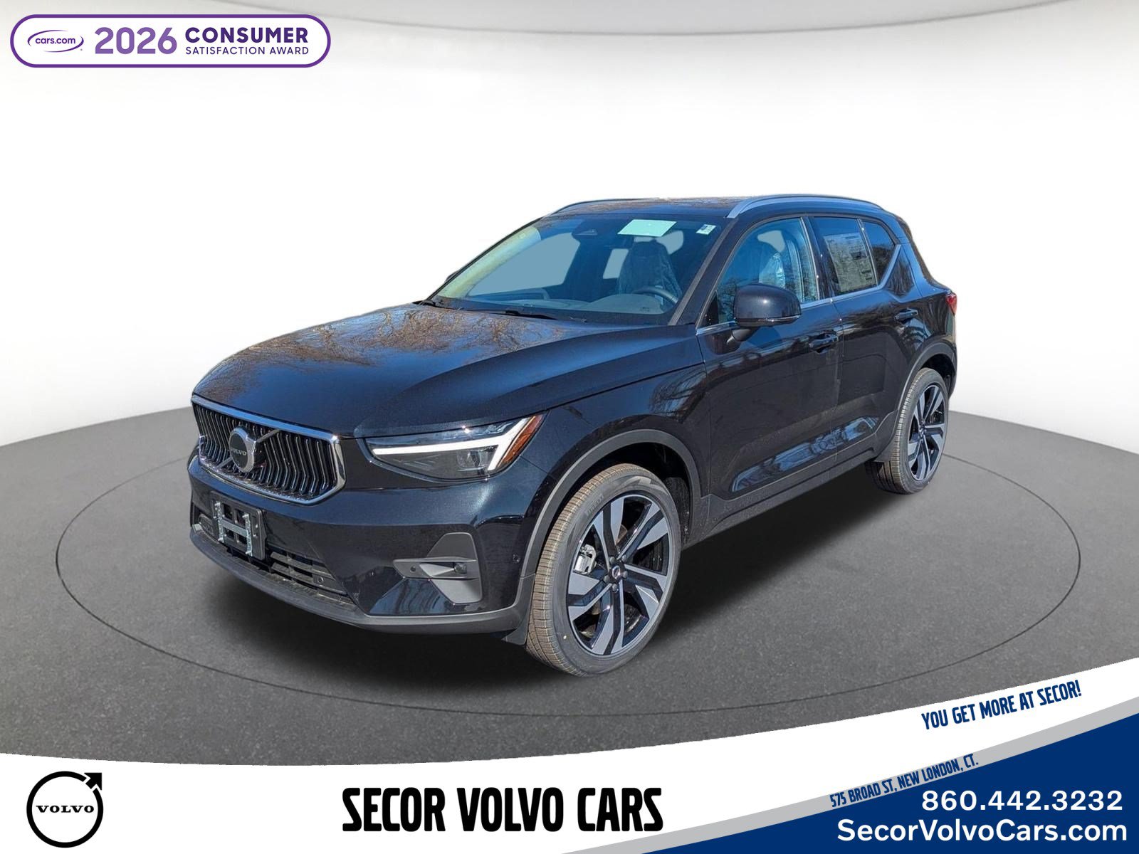 New 2025 Volvo XC40 B5 Plus w/ Protection Package Premier