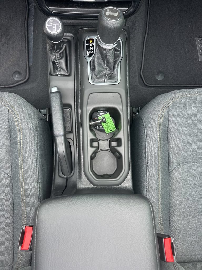 New 2026 Jeep Wrangler Unlimited Sport AWD/4WD image 33