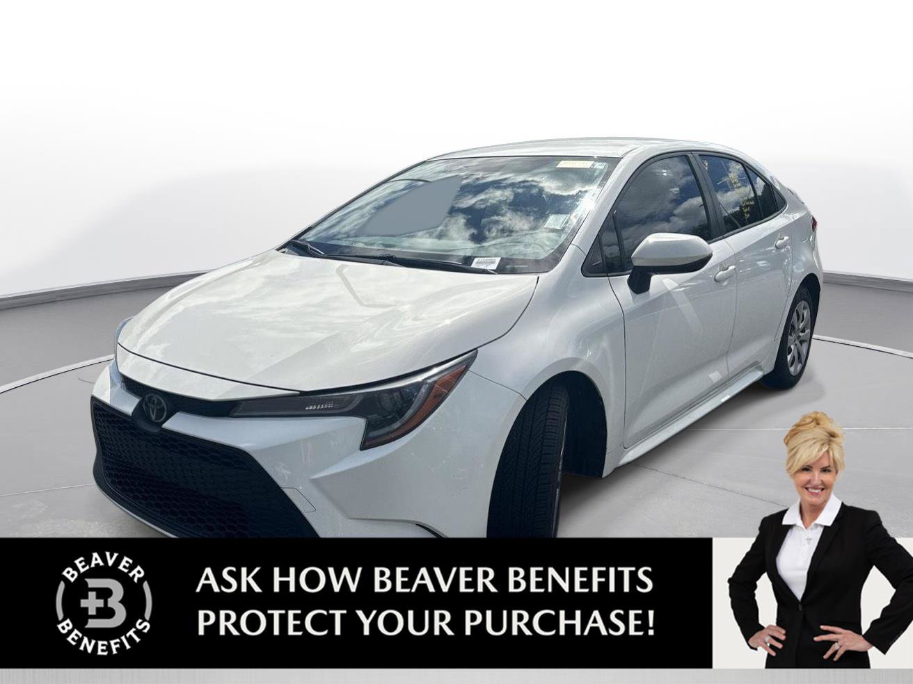 Used 2020 Toyota Corolla LE FWD image 1