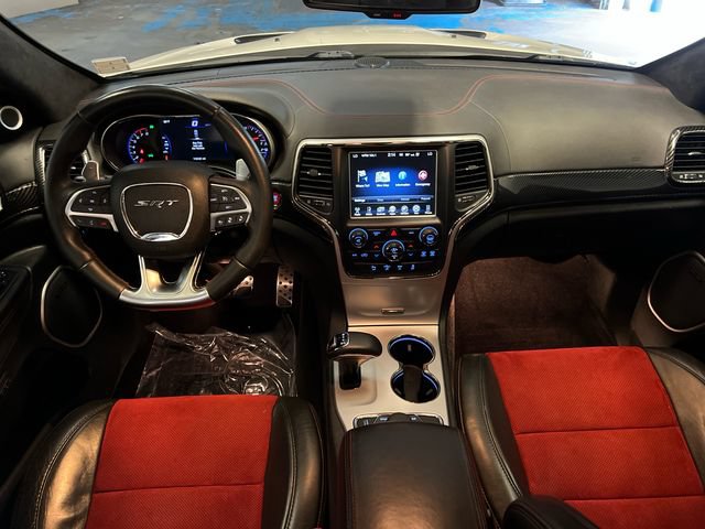 Used 2015 Jeep Grand Cherokee SRT w/ Quick Order Package 26J AWD/4WD image 19