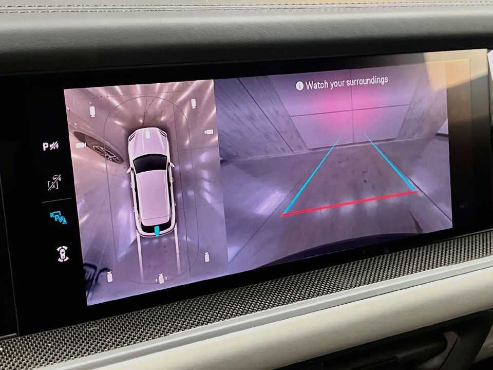 New 2026 Porsche Cayenne AWD/4WD image 17
