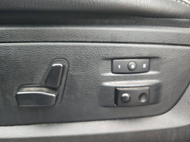 Used 2015 RAM 1500 Limited image 27