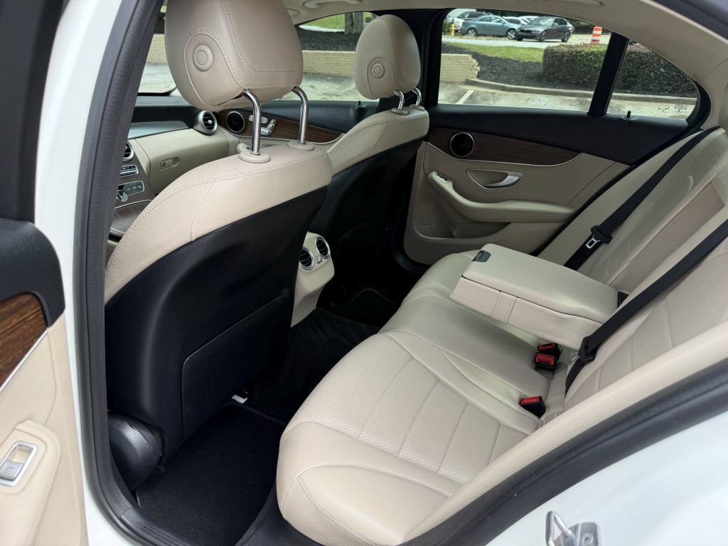Used 2019 Mercedes-Benz C 300 Sedan w/ Premium Package image 19