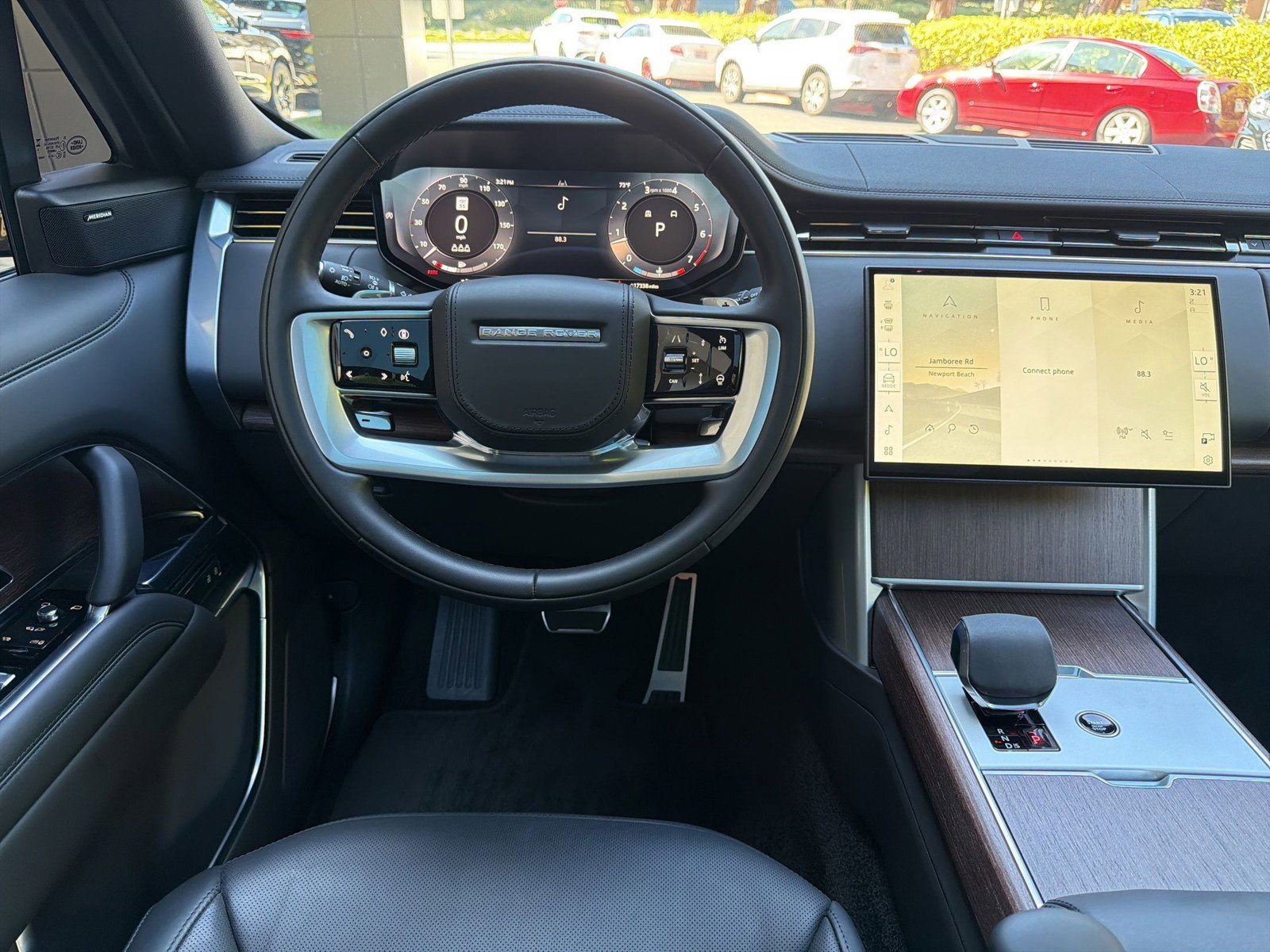 Used 2024 Land Rover Range Rover SE image 28