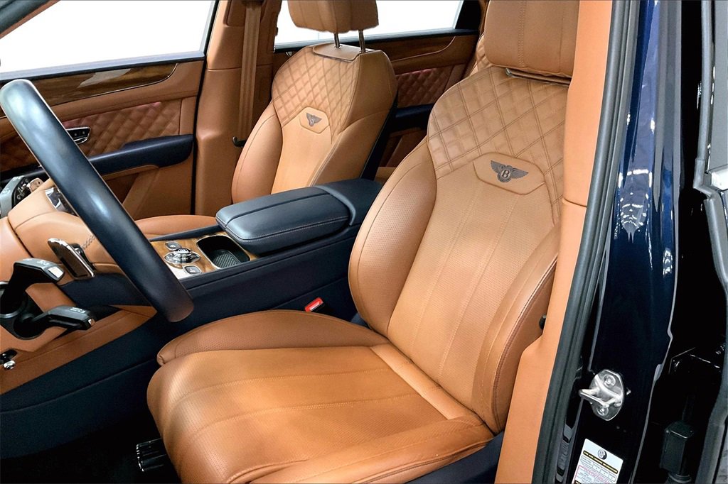 Used 2022 Bentley Bentayga image 8