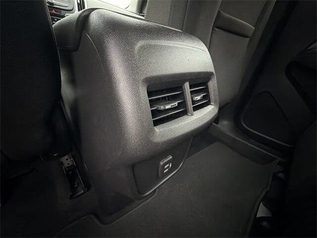 Used 2020 Chevrolet Equinox LS image 20