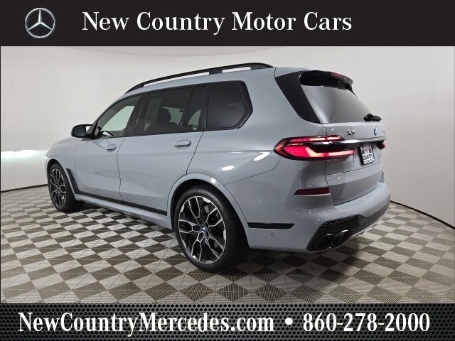 Used 2024 BMW X7 M60i image 5