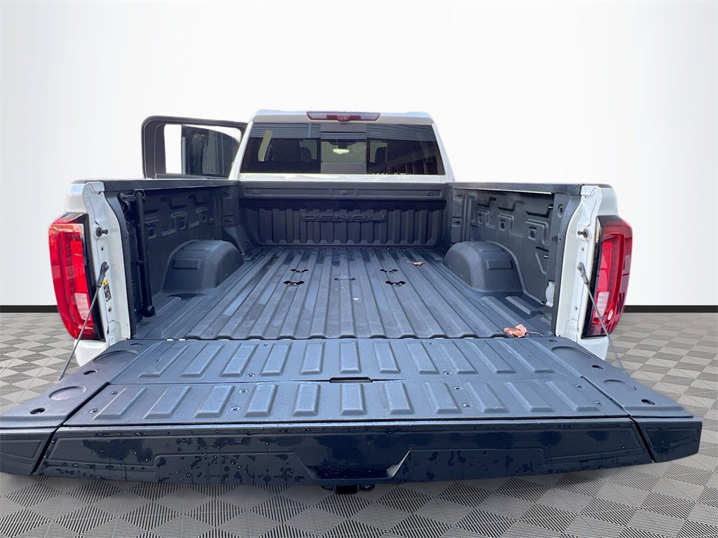 Used 2021 GMC Sierra 2500 Denali w/ Denali Ultimate Package image 28