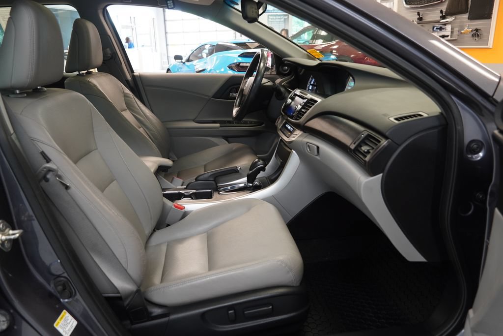Used 2014 Honda Accord EX-L image 33