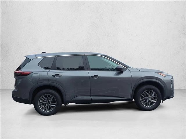 Used 2024 Nissan Rogue S image 4