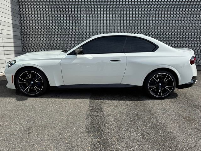 Used 2023 BMW M240i xDrive Coupe AWD/4WD image 2