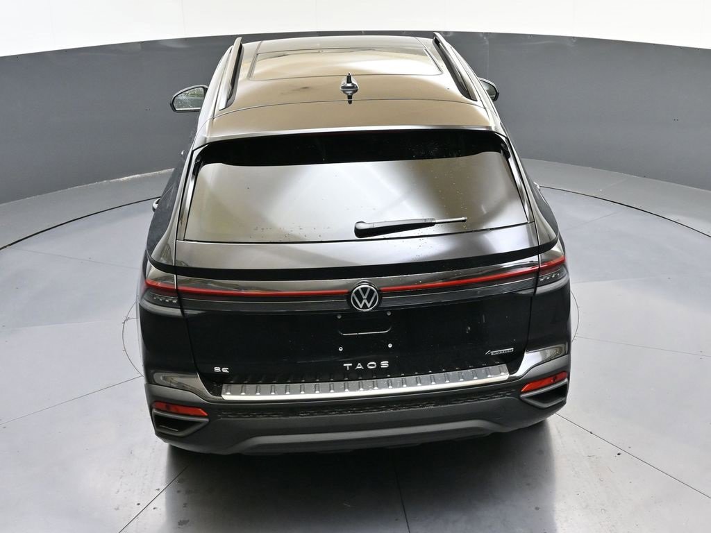 New 2025 Volkswagen Taos SE image 47
