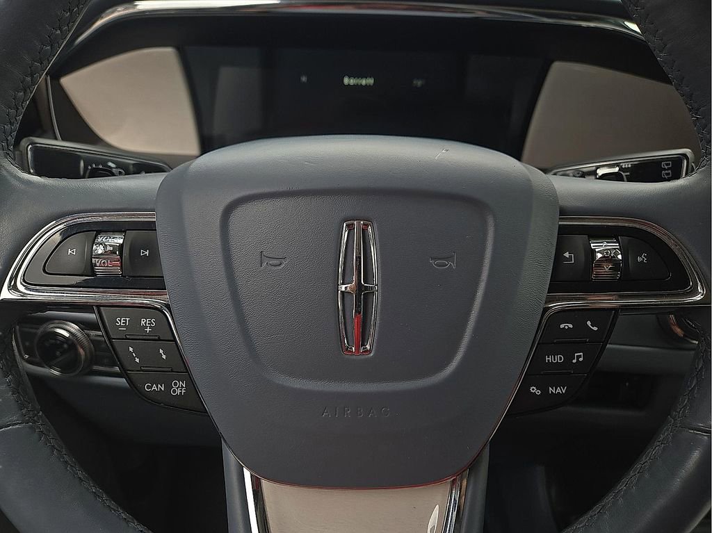 Used 2018 Lincoln Navigator Black Label image 19