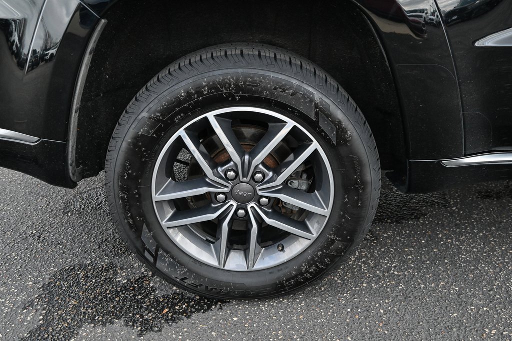 Used 2018 Jeep Grand Cherokee Summit image 14