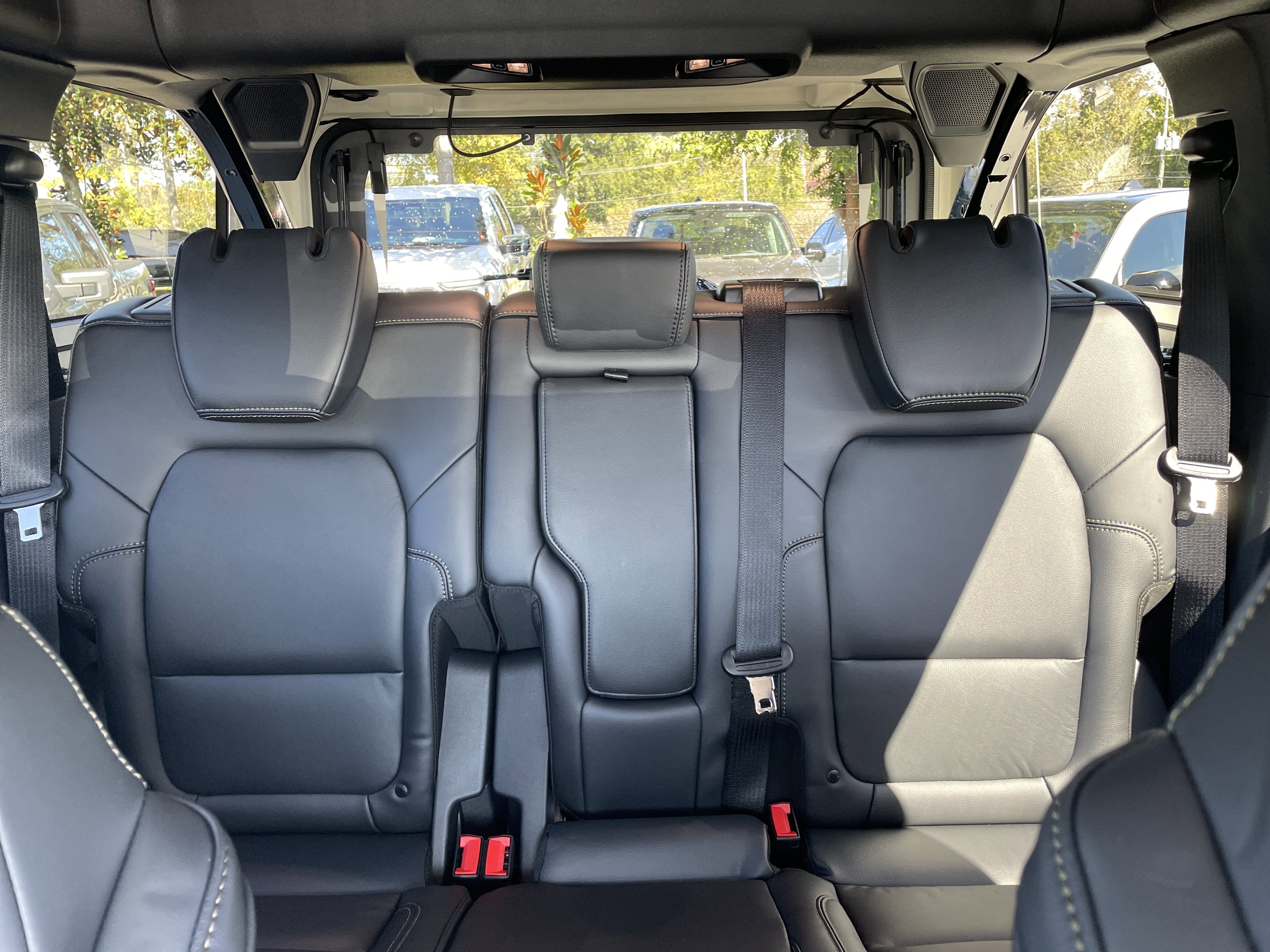 New 2025 Ford Bronco Badlands image 15