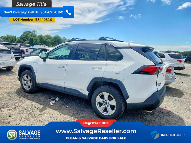Used 2019 Toyota RAV4 XLE w/ Convenience Package AWD/4WD image 3