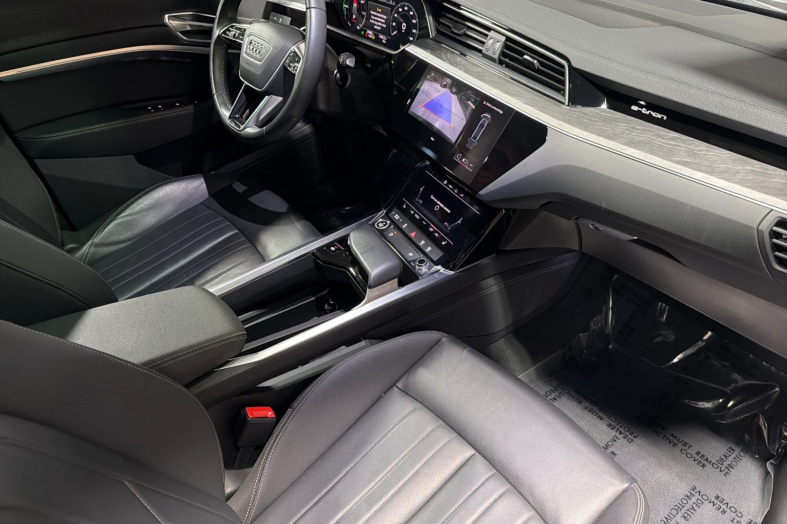 Used 2024 Audi Q8 e-tron Premium AWD/4WD image 14