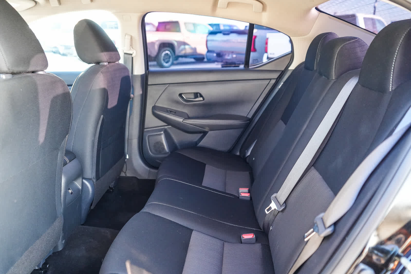 Used 2025 Nissan Sentra SV w/ All-Weather Package FWD image 18