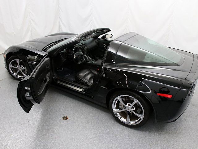 Used 2011 Chevrolet Corvette Grand Sport w/ Preferred Equipment Group image 9