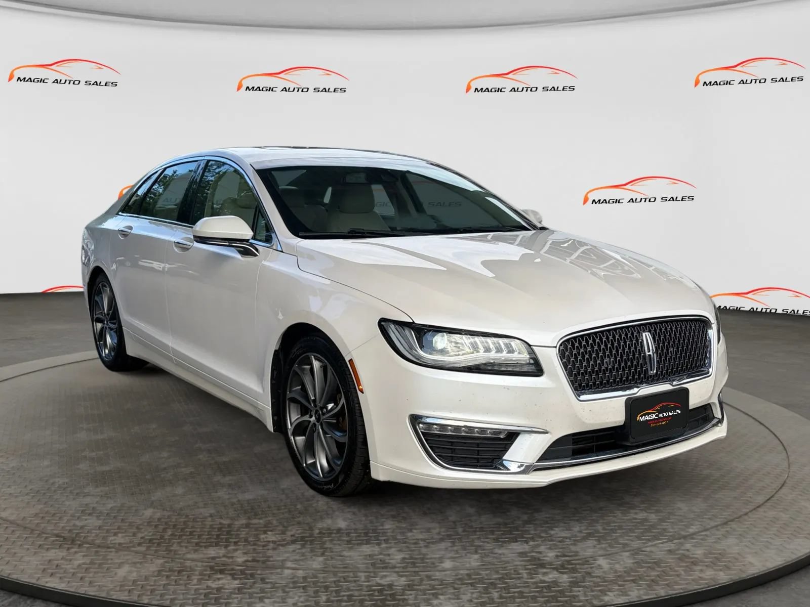Used 2018 Lincoln MKZ Reserve w/ Magnetic Appearance Package AWD/4WD image 5