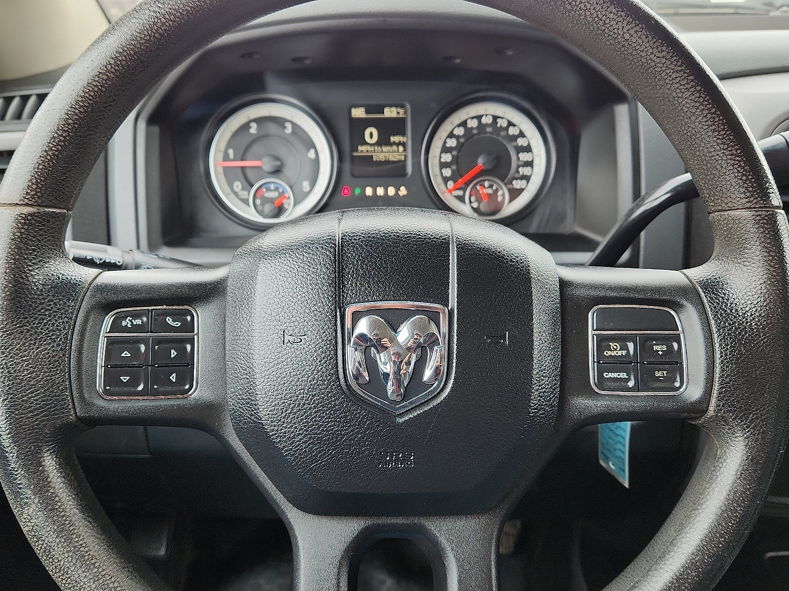 Used 2014 RAM 2500 Tradesman w/ Chrome Appearance Group AWD/4WD image 19