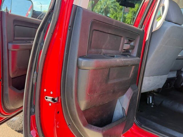 Used 2018 RAM 3500 Tradesman w/ Chrome Appearance Group AWD/4WD image 20