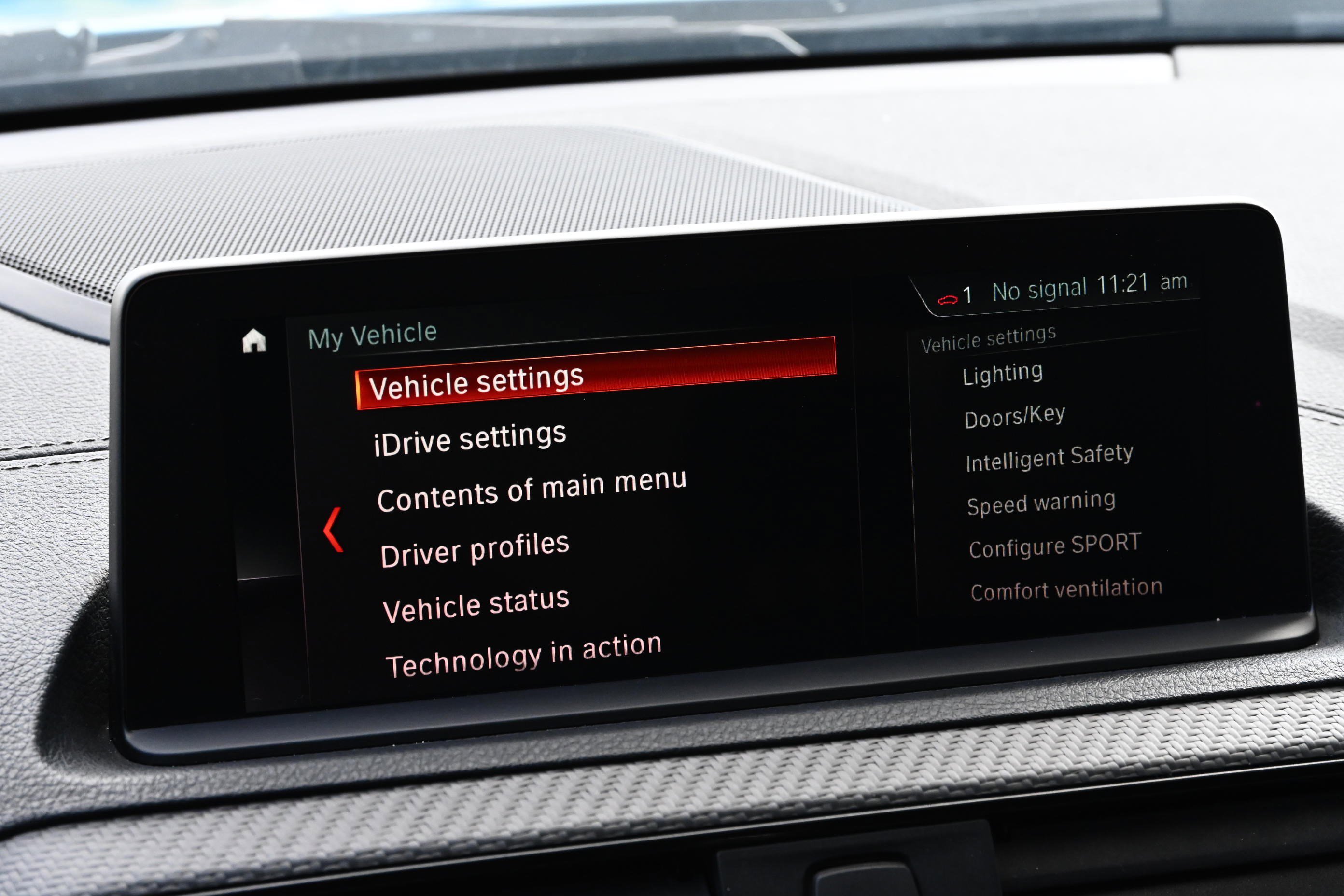 Used 2018 BMW M2 image 32