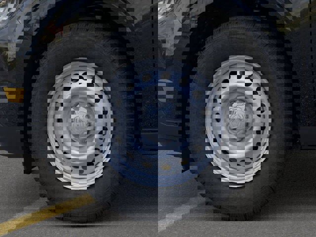 New 2025 Ford Maverick XL w/ Equipment Group 102A image 45