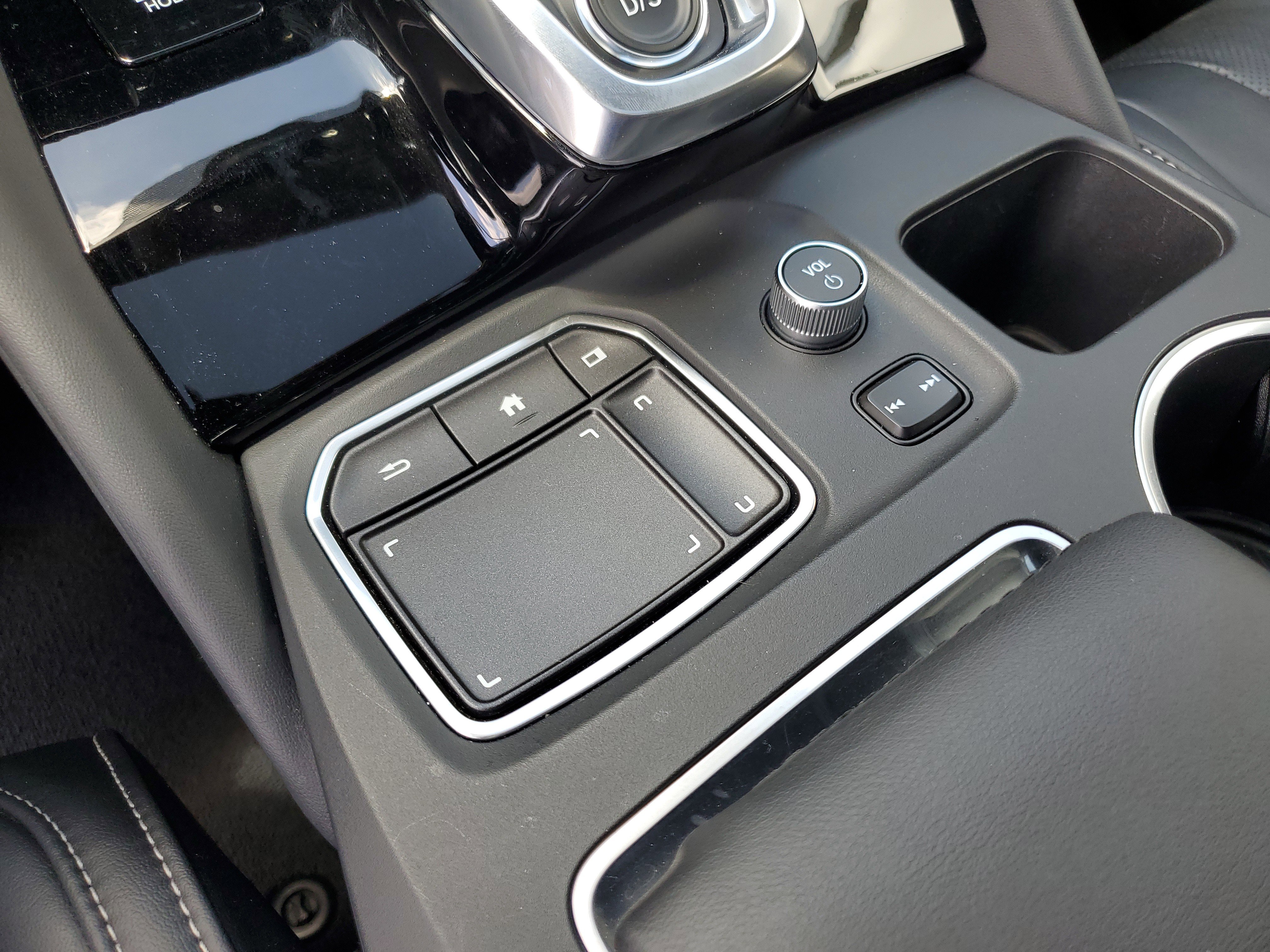 Used 2022 Acura MDX FWD w/ Technology Package image 27