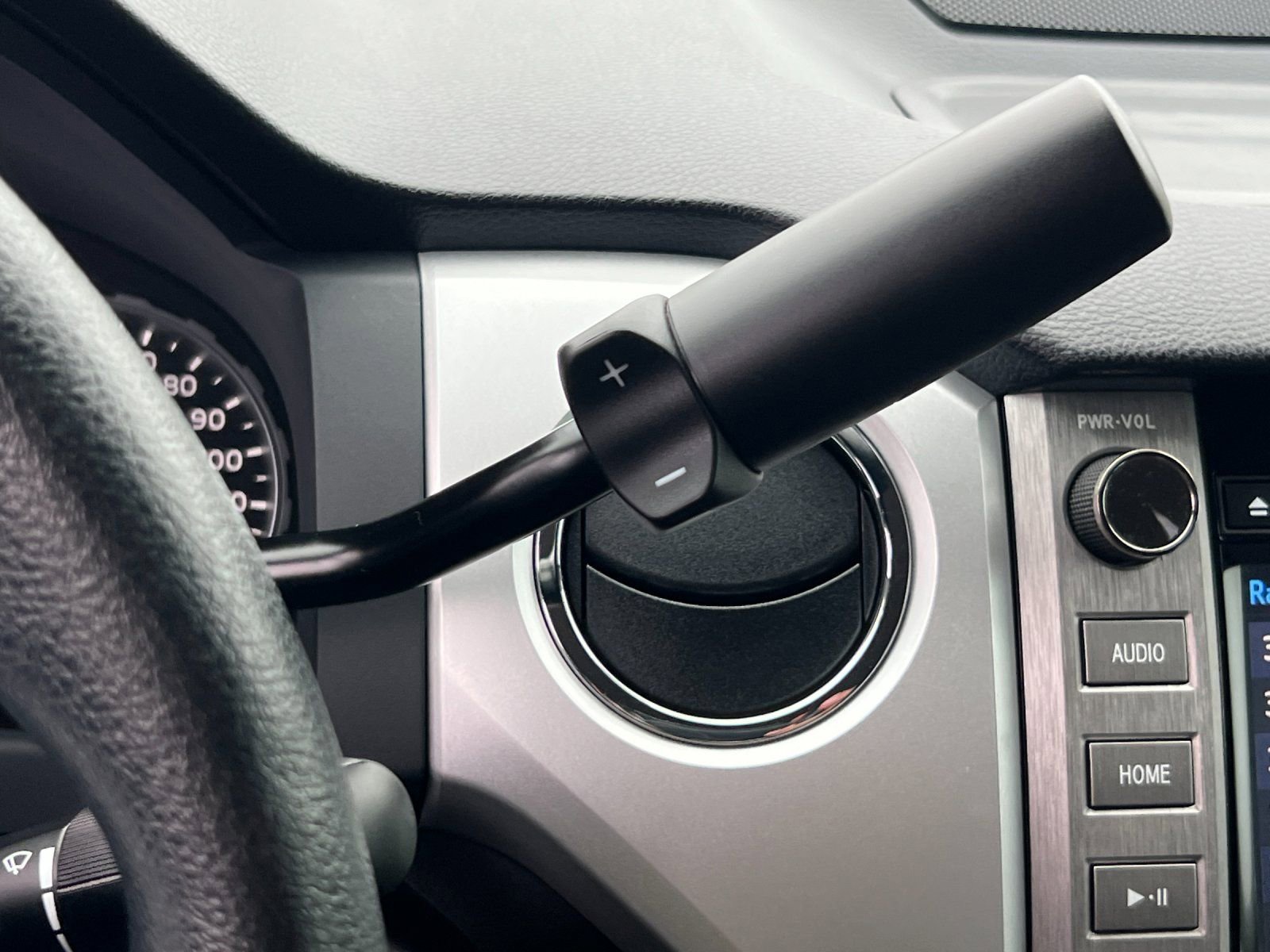 Used 2018 Toyota Tundra SR5 image 20