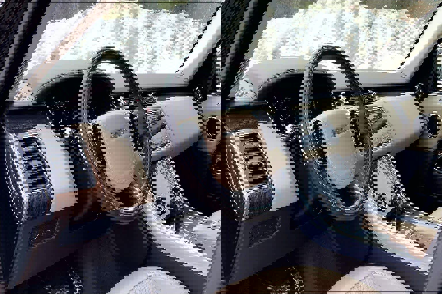 Used 2021 Land Rover Range Rover Sport HSE Silver Edition image 16