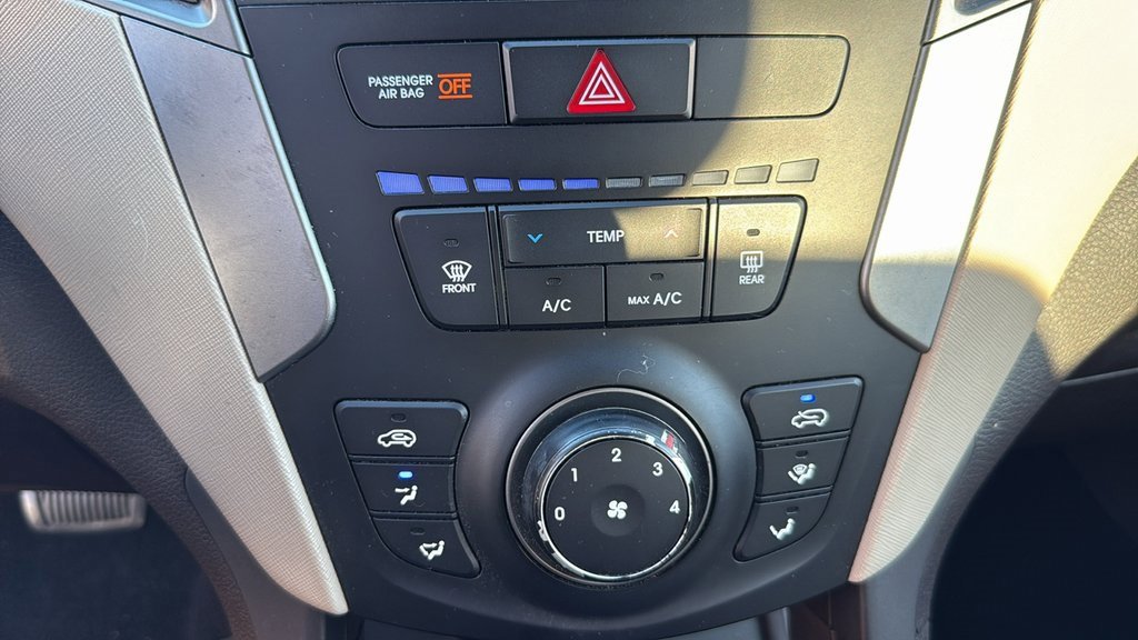 Used 2017 Hyundai Santa Fe Sport image 23